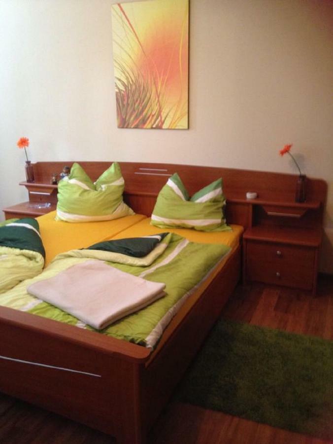Im Ballhaus Neuhilbersdorf Chemnitz Ngoại thất bức ảnh