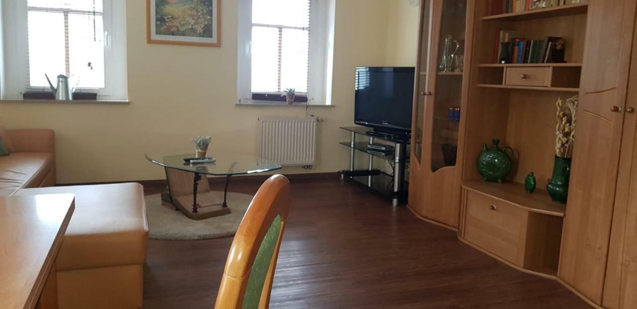 Im Ballhaus Neuhilbersdorf Chemnitz Ngoại thất bức ảnh