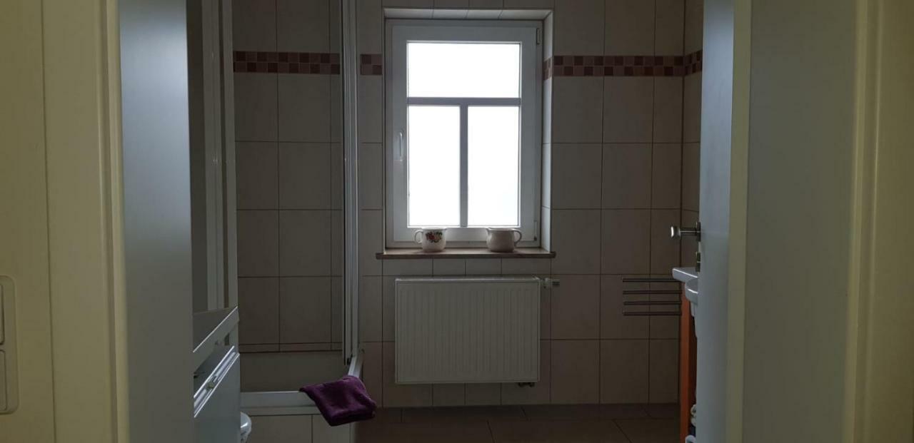 Im Ballhaus Neuhilbersdorf Chemnitz Ngoại thất bức ảnh